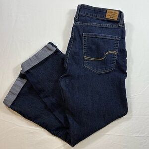 Levi’s Signature Gold Women’s Dark Denim Mid-Rise Slim Boyfriend Cuffed Jeans